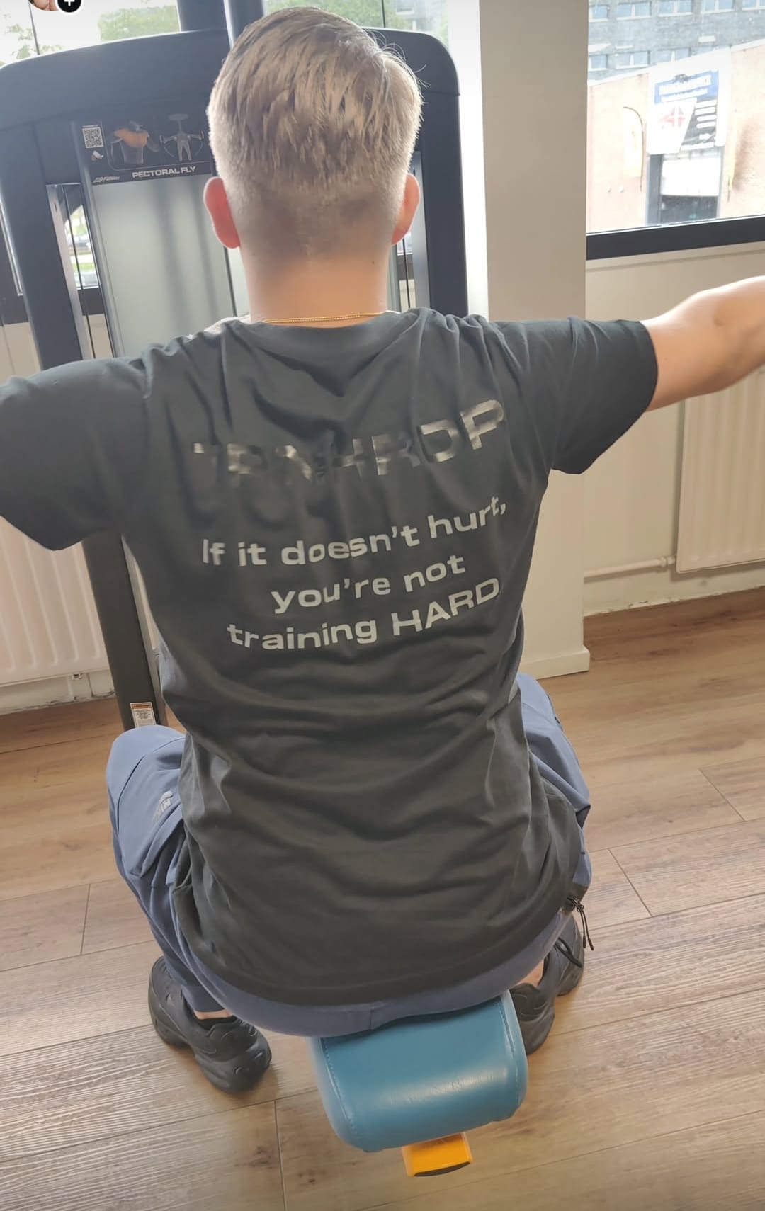 T-SHIRT | If it doesn't hurt, you're not training HARD